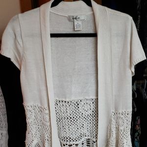 White knit cotton outerwear